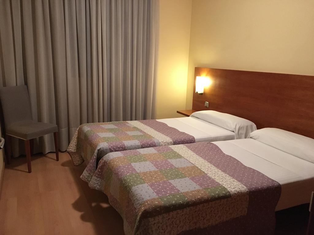 Hotel Torre Monreal Tudela Exterior photo